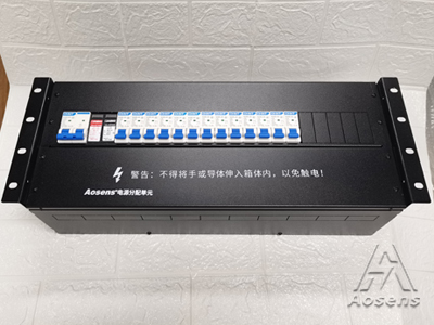 4U 2P輸入2P防雷保護(hù) 1P輸出13回路正泰空開